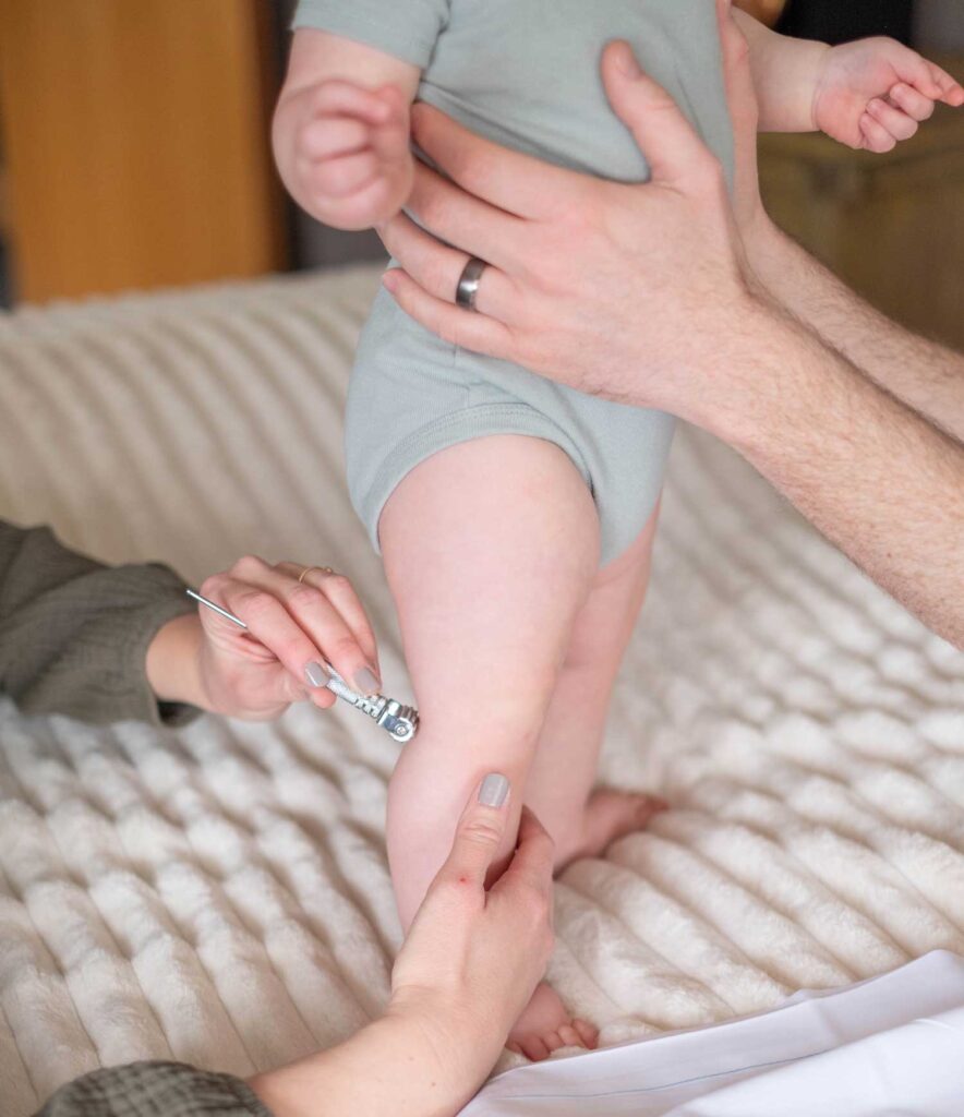 No needle treatment for baby | Pediatric Acupuncture Boulder | Acupuncture for Kids