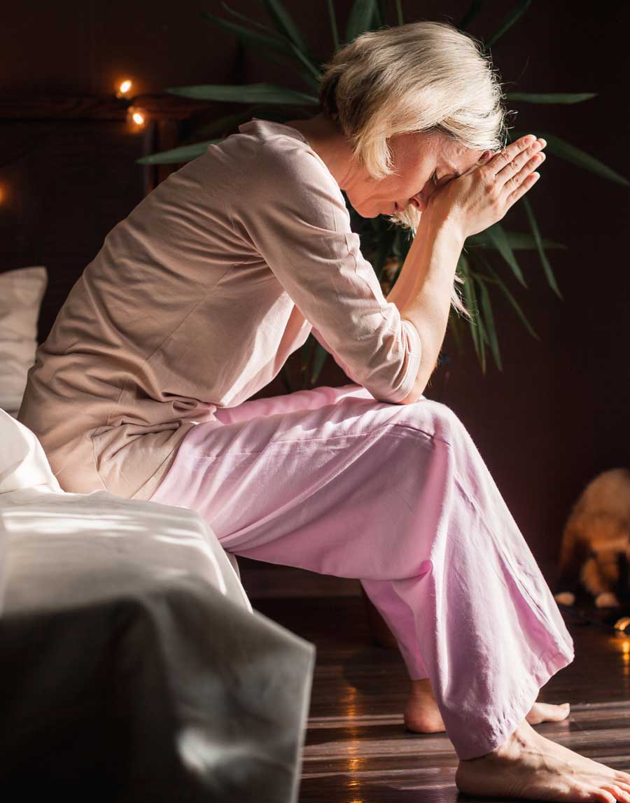 Menopausal woman with irregular hormones not feeling herself | Acupuncture for Hormone Balance in Boulder & Longmont